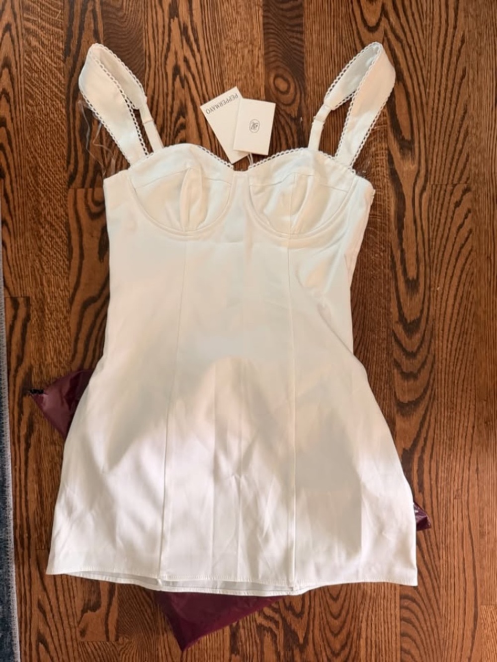 Brand New with Tags - Peppermayo Christopha White Mini Dress Size 4 - Picture 4 of 4